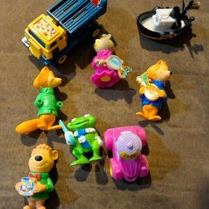 Kinder egg toys vintage
